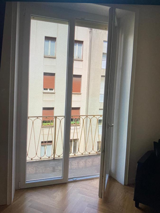 Milano: Incantevole Appartamento In Pieno Centro - Fancy Yellow Apartments ภายนอก รูปภาพ